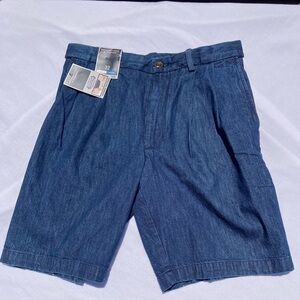 Roundtree & Yorke Blue Jean Shorts Casual Mid-Thigh